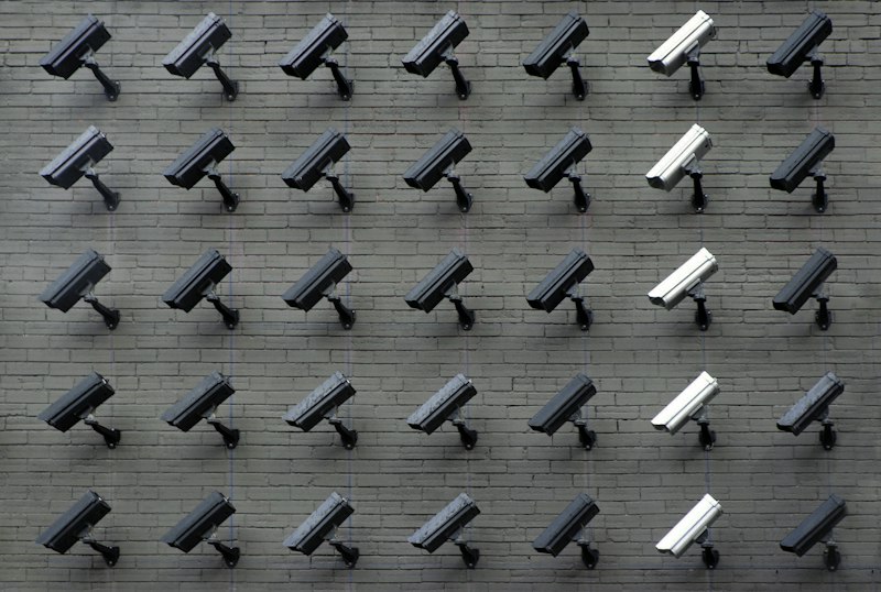 Muro de cámaras de videovigilancia CCTV